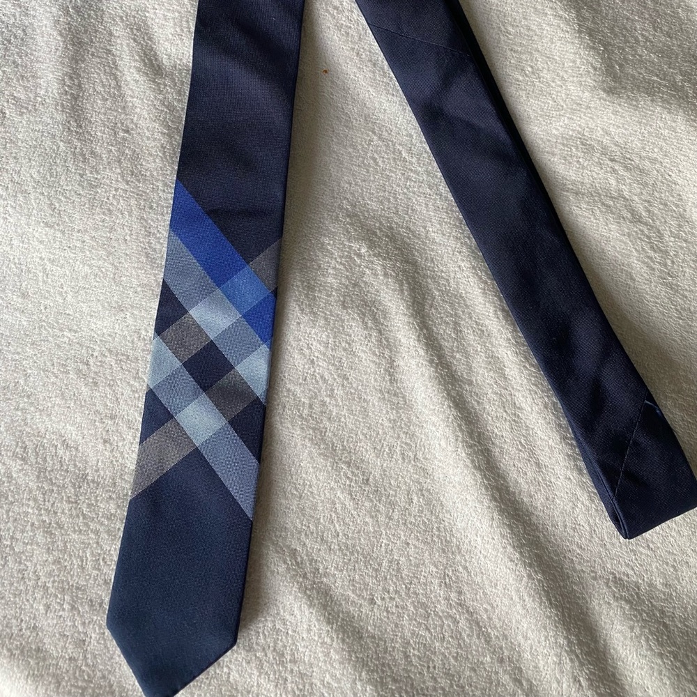 Men's Skinny Neck Tie